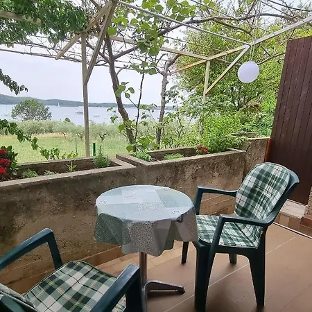 By The Sea - 2255 Apartman